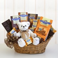 Grand Gathering Gift Basket